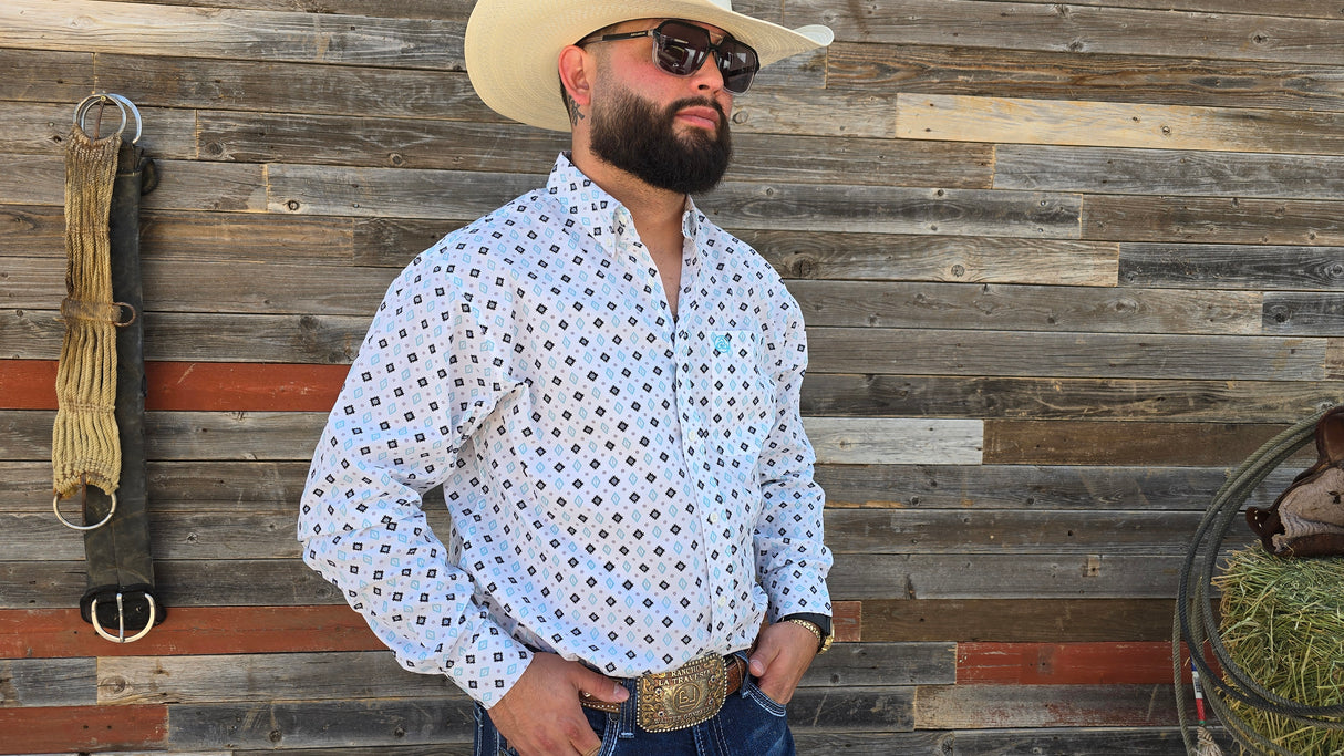 White Blue Aztec Print Classic Fit-SKCL2023004 004 *PLEASE SIZE DOWN*