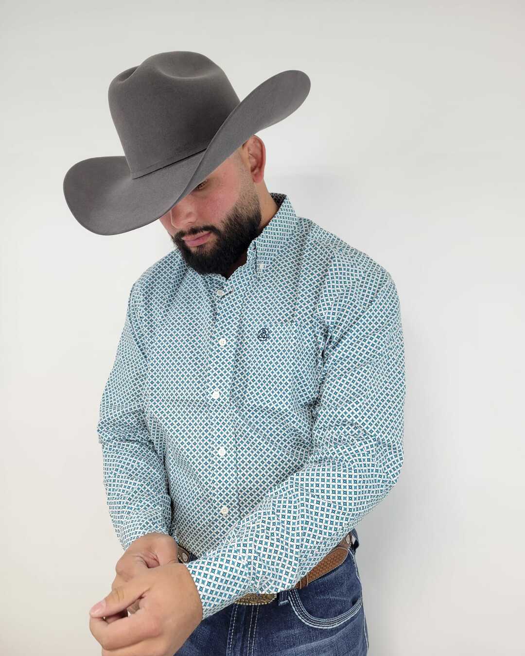 Green diamonds on White Classic- SKCL2023006 006 *PLEASE SIZE DOWN*