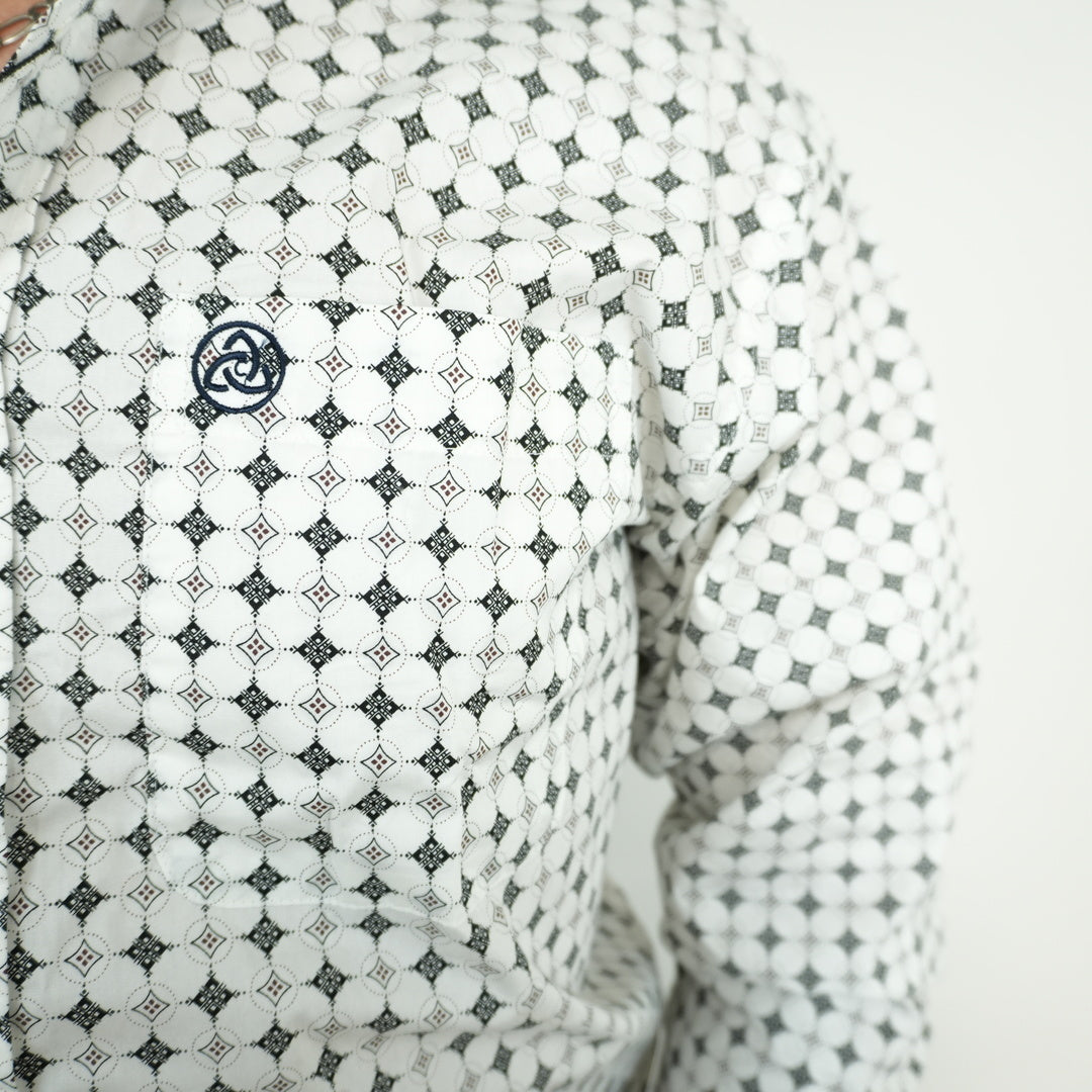 Black & White Geometric Design Classic-SKCL2023048 048 *PLEASE SIZE DOWN*